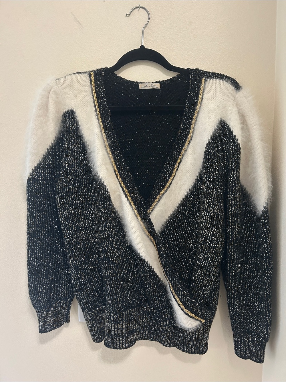 Vintage 80’s Le Kain Chunky V-Neck Black and White wool wrap Sweater w/Angora
